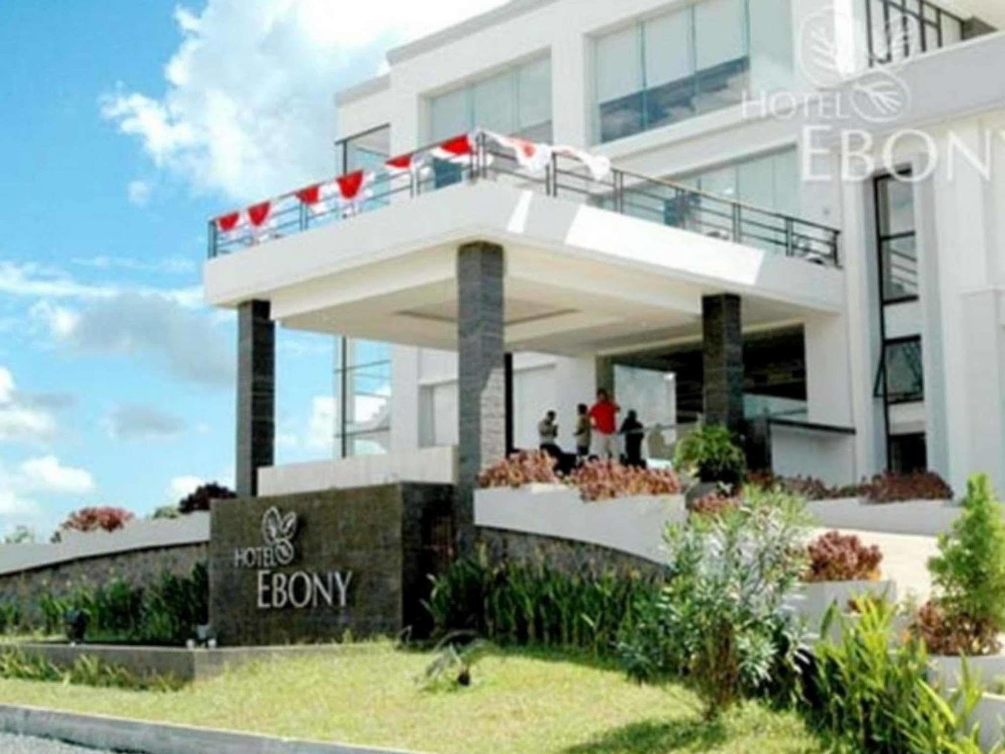 Hotel Ebony Batulicin Exterior photo